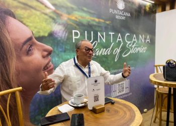 Frank Rainieri destacó que fortalecer las conexiones internas es clave para diversificar y expandir la oferta turística del país.