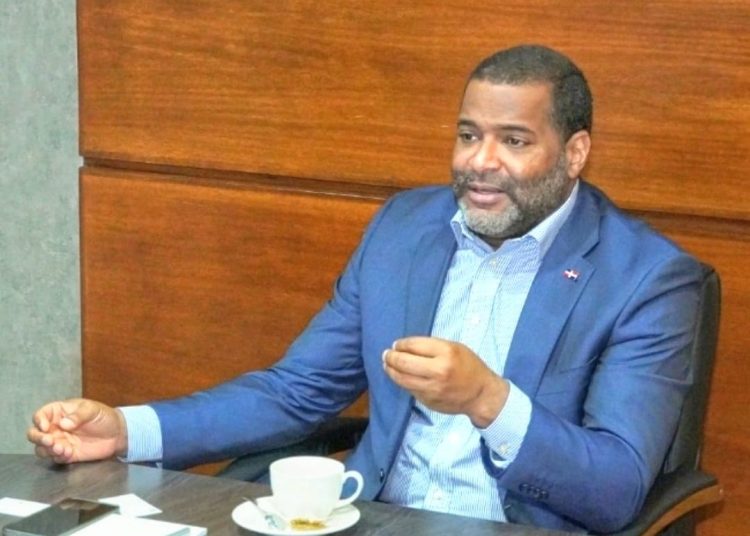 Andrés Lugo Risk resaltó el interés de consorcios nacionales e internacionales en la licitación de la Autopista del Ámbar.