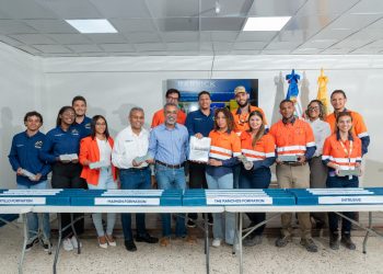 Estudiantes de Geología de Uteco tendrán acceso a muestras reales utilizadas en la exploración minera.
