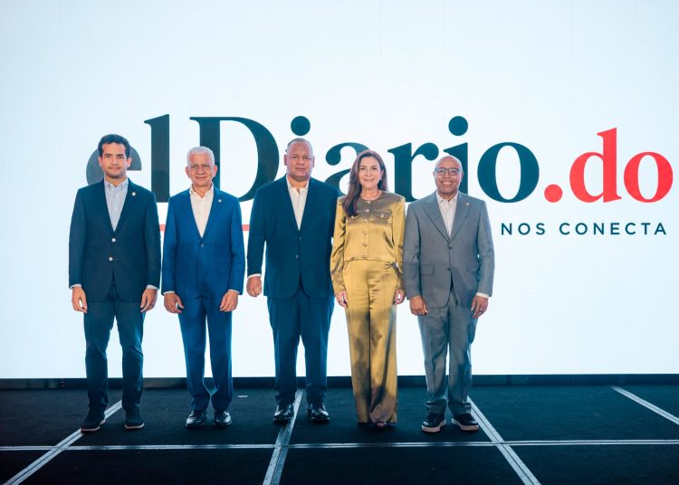 Al lanzamiento asistieron ejecutivos, profesionales de la comunicación, aliados estratégicos e invitados especiales.