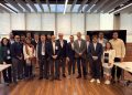 Ejecutivos conocieron aplicaciones reales de IA en sectores como comercio, logística y servicios.