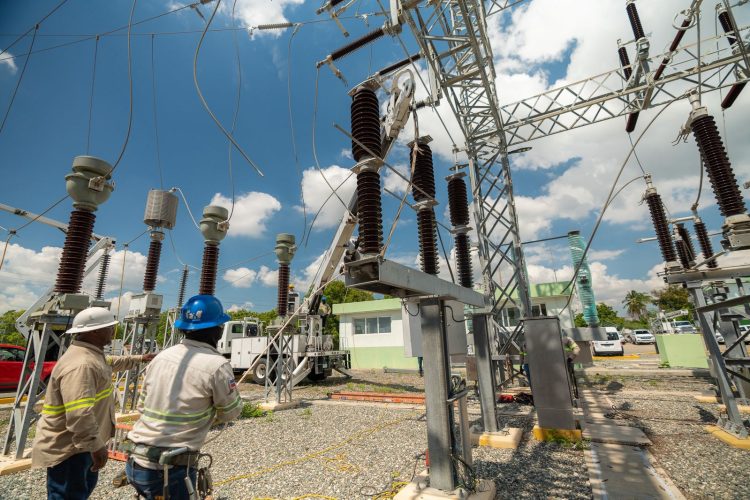 Las labores incluyen pruebas de alta tensión (Hipot) a nuevos equipos instalados en los cuatro campos de línea de la subestación.
