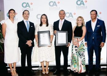 Wilmary Peña, Antonio Cáceres Ricart, Yafreysi Aquino, Ariel Espejo, Antonia Cáceres Ricart y Carlos Flores.- Fuente externa.