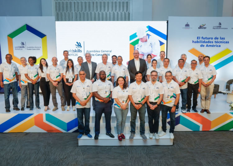 Autoridades y delegaciones regionales participaron en la Asamblea de WorldSkills Américas en Punta Cana.