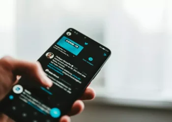 Esta novedad, al igual que el resto de funciones impulsadas por Grok, está disponible en la suscripción Premium de la red social.