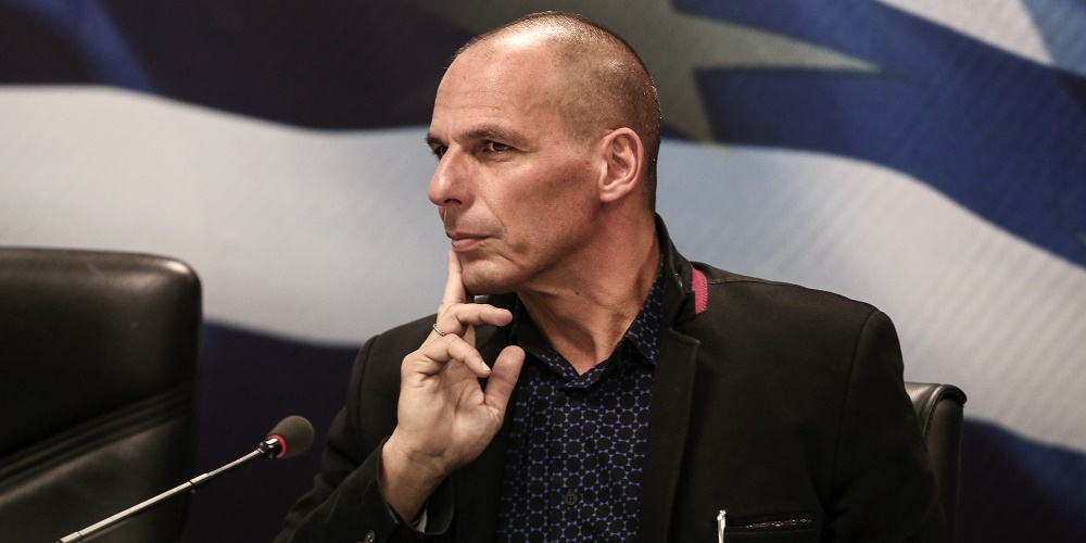 Yanis Varoufakis no está optimista con el futuro económico inmediato de Grecia.