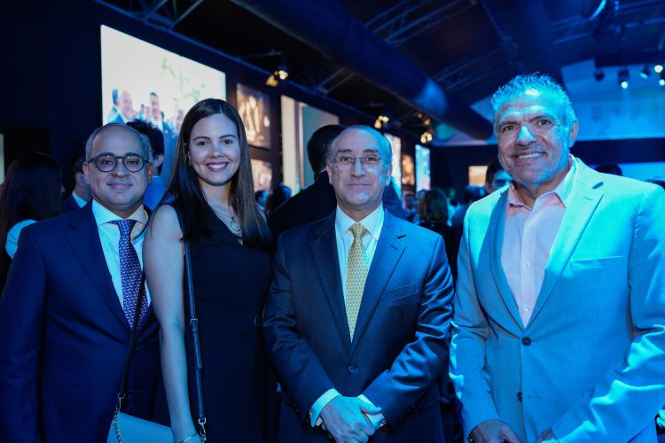 Fremio Casado, Leslie Sosa, Mario Lama y Gerardo de la Torre.