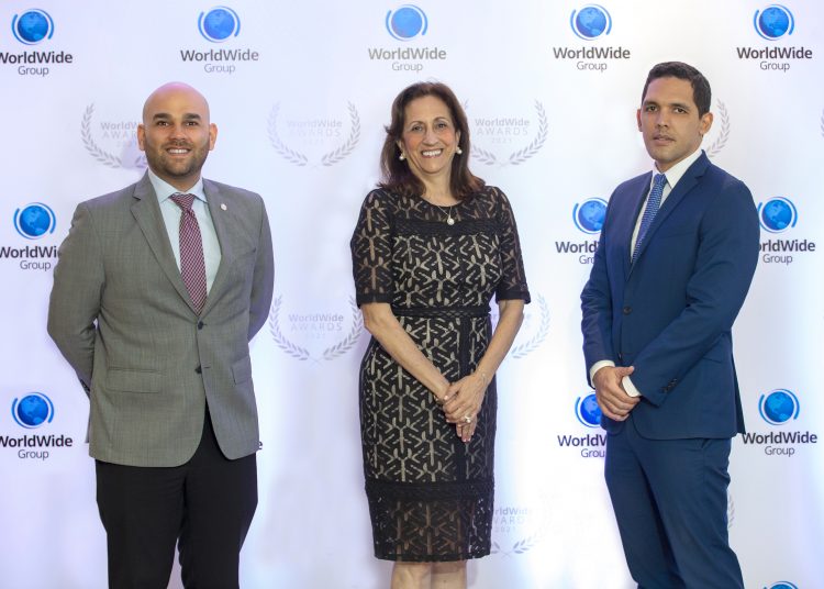 Yamel Atieh, Betty Cyjon y Fernando Joa