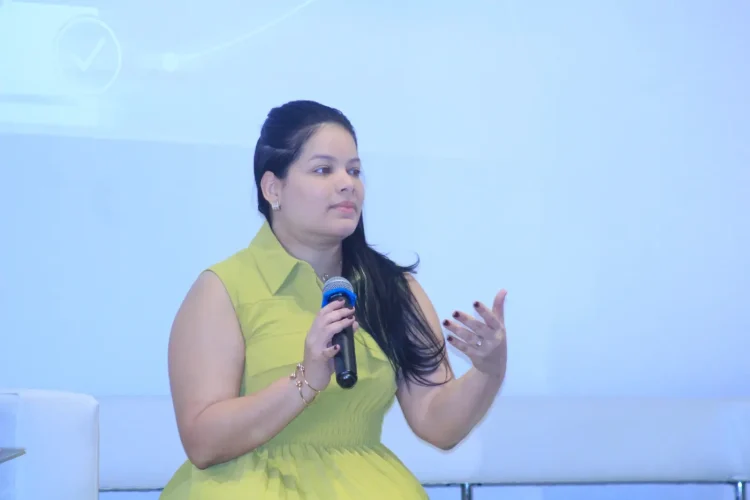 La afirmación la hizo Yorlin Vásquez Castro, subdirectora jurídica de la DGII, al destacar que mientras los grandes contribuyentes han adoptado con éxito esta modalidad, los medianos están atravesando una fase de ralentización debido a posibles limitaciones económicas.