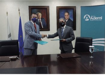 Yves Ferreira y Guillermo Rondón.