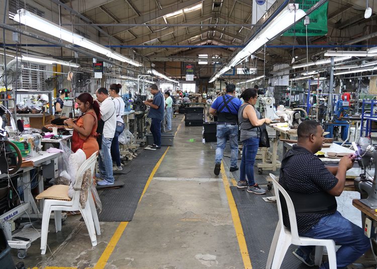 La inversión acumulada mantiene tendencia ascendente desde 2006.