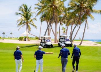 Destaca que ejecutivos y aficionados del golf se alistan para el evento.