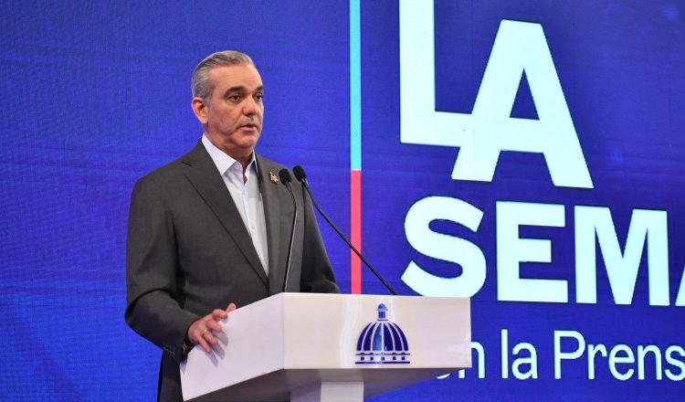 Abinader indicó que todos los días su gobierno supervisa la situación de la frontera que "sigue siendo una prioridad.