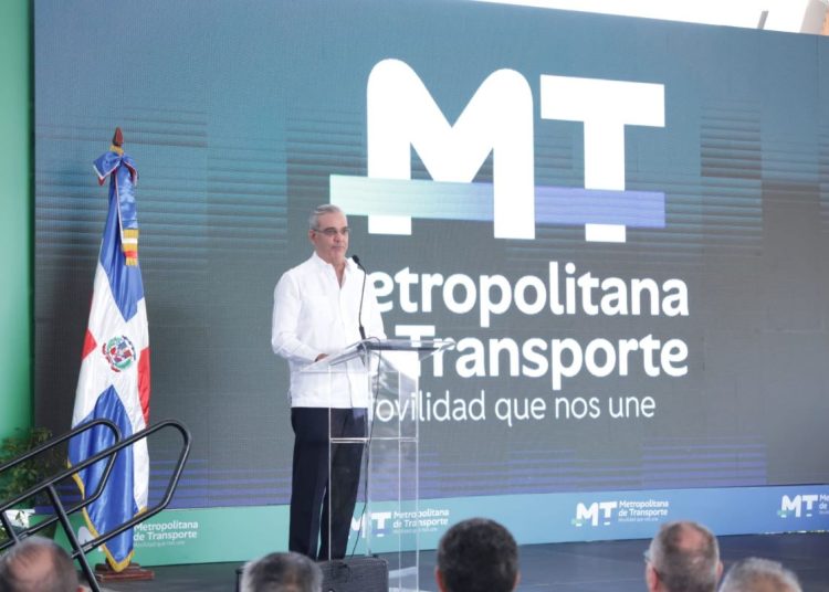 El jefe de Estado destacó que la obra beneficiará a más de un millón de habitantes.