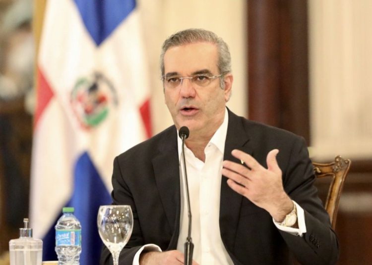 Intrant entregará este jueves 26 de febrero de 2026 la nueva licencia de conducir al presidente de la República, Luis Abinader.