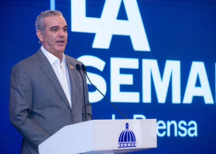 La perspectiva estable, según Moody’s, equilibra estas fortalezas crediticias con desafíos fiscales estructurales.