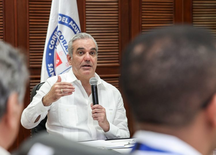 El jefe de Estado recordó que el último acueducto construido en la provincia fue en 1994, razón por la cual su gobierno ha priorizado la rehabilitación de sistemas claves.