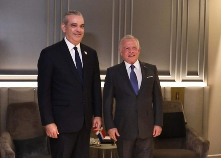 El encuentro formó parte de la agenda de contactos bilaterales que desarrolla el jefe de Estado dominicano con diversos líderes durante su participación en la Asamblea de la ONU.