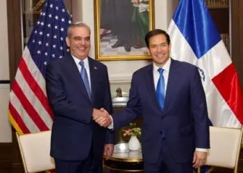 El 7 de mayo el presidente y Rubio fueron reconocidos por parte de una organización privada por diferentes motivos durante un acto en Washington.