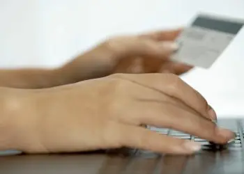 En cuanto al ahorro, un análisis de la Dirección de Economía de la ABA arrojó que las cuentas pertenecientes a mujeres, pasaron de 2.2 millones en 2014 a 3.5 millones en 2024, lo que representó un crecimiento acumulado del 55% y un aumento promedio anual de 4.6%.
