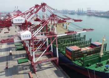 "El crecimiento de la producción manufacturera alcanzó un máximo de 23 meses en mayo, con aumentos particularmente fuertes en la producción de bienes de consumo", destacó Wang Zhe,