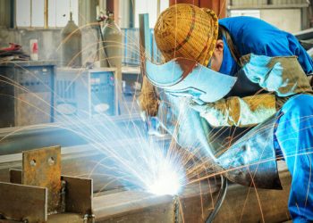 “Empleo” continuó mostrando una tendencia a la baja al pasar de 51.0 en junio, a 50.0 en julio y 47.1 en agosto de 2025.