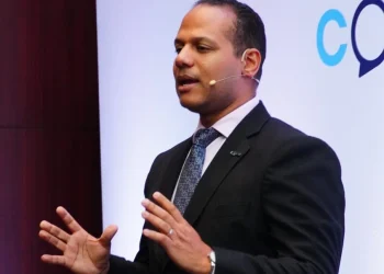 El ejecutivo destacó la importancia de políticas públicas que establezcan un proceso de verificación ambiental a las organizaciones.