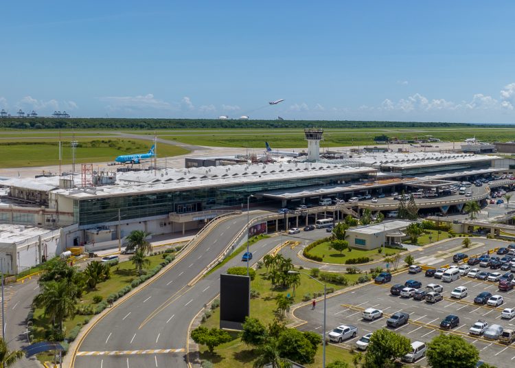 American Airlines lanza vuelo directo Santo Domingo - Filadelfia a partir del 18 de diciembre.