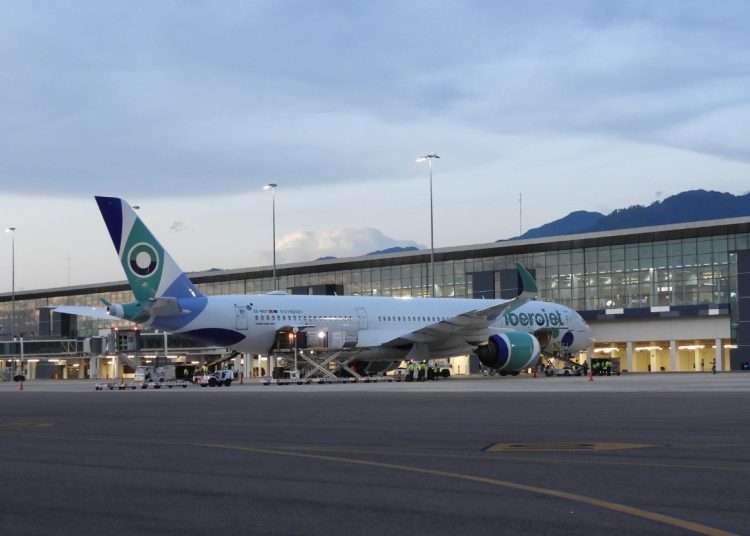 Agrega que la nueva conexión continúa el proyecto iniciado el año pasado con la ruta Lisboa-La Romana.