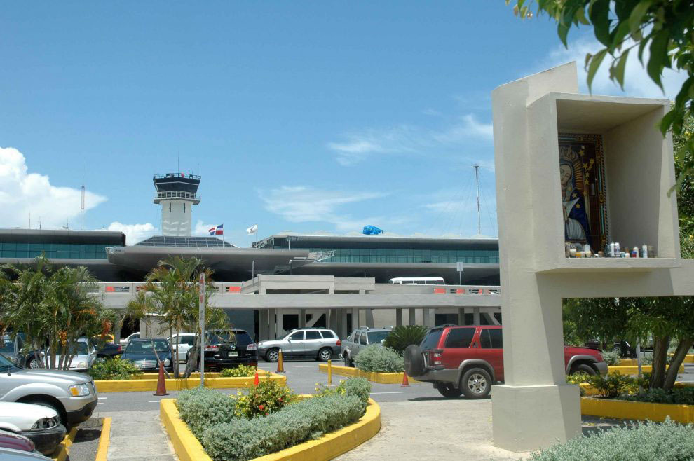 aeropuerto las americas aila