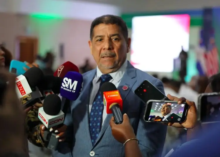 El ministro desestimó las versiones alarmistas sobre la situación sanitaria del sector porcino.