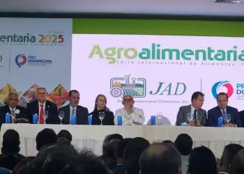 En el marco de Agroalimentaria 2025, la Junta Agroempresarial Dominicana (JAD) y el Ministerio de Industria, Comercio y Mipymes (MICM) firmaron un acuerdo de colaboración.