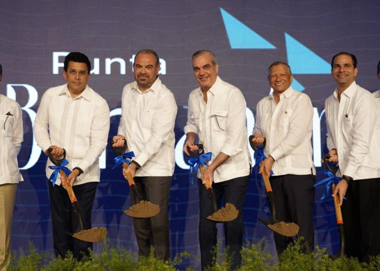 Aguilera hizo la afirmación al hablar en el primer picazo del hotel Meliá Bergantín Beach, en Punta Bergantín, actividad encabezada por el presidente Luis Abinader.