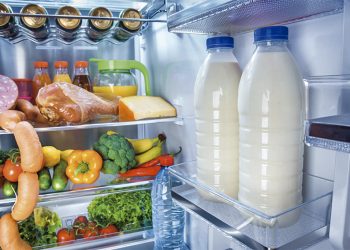 Mencionó los productos afectados como el embutidos, chuletas, longanizas, lacones de cerdo, costillitas, piernas de cerdos, quesos, res, leches, jugos, yogurt, pescados, camarones, jaiba y cervezas, entre otros..