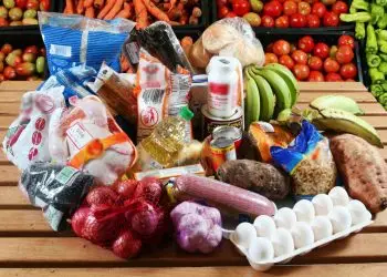 Según explicó el presidente ejecutivo de la Junta Agroempresarial Dominicana (JAD), la seguridad alimentaria se refiere a la capacidad de un país de garantizar el acceso estable a los alimentos, ya sea por producción interna o importaciones.