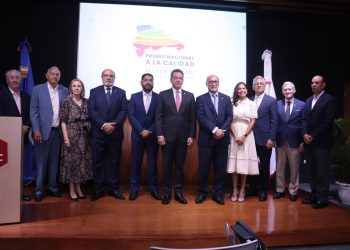 El presidente de Aneih, Ángelo Viro, destacó la iniciativa como una apuesta firme hacia la innovación, la mejora continua y la competitividad del aparato productivo nacional.