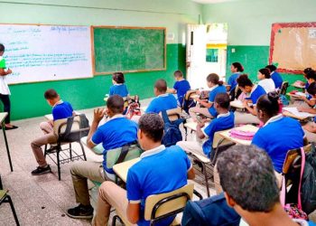 El país caribeño se posiciona en el "top" de los Estados con menores calificaciones en matemáticas, ciencias y lectura en la PISA. - Fuente externa.