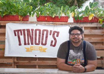 Antino Vasallo tuvo un capital de RD$100,000 para adquirir electrodomésticos y ampliar la capacidad de la cocina.