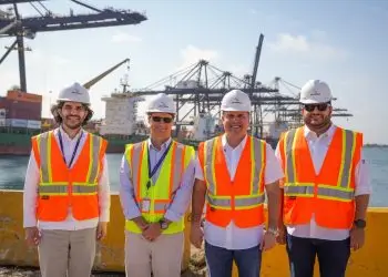 Rodríguez destaca importancia de seguir apoyando desarrollo logístico del país en vías de convertir a la República Dominicana en hub de la región.