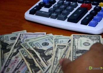 Dólar estadounidense | Lésther Álvarez