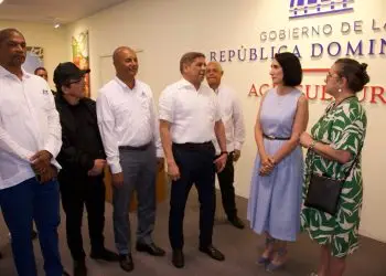 Concluyó su recorrido destacando que este espacio es un "excelente" modelo de esparcimiento y conocimiento.