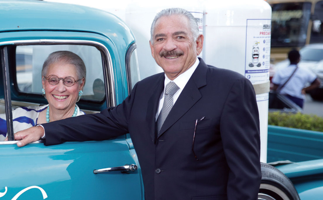 arturo santana rosa maria bonetti