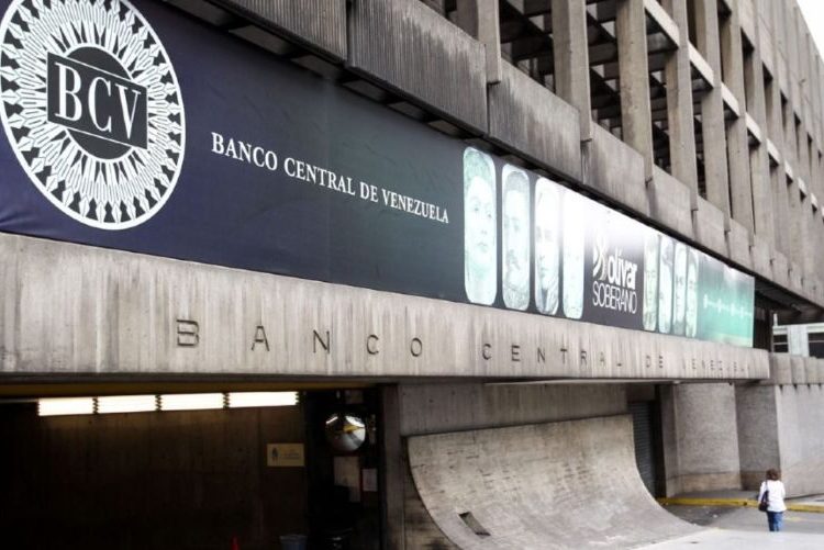 Detalla aumento de 4.41% en la actividad no petrolera.