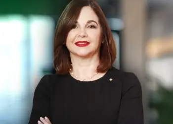 Banco Santa Cruz augura que su nueva presidenta ejecutiva continuará fortaleciendo el compromiso de la entidad bancaria con el desarrollo de soluciones financieras.