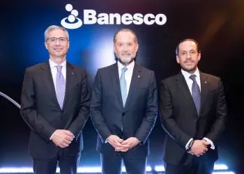 La actividad fue encabezada por Juan Carlos Escotet Rodríguez, presidente de Banesco Internacional, y Carlos Alberto Escotet Alviárez, presidente del Consejo de Administración de Banesco Banco Múltiple.
