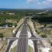 El proyecto consta de cuatro carriles.