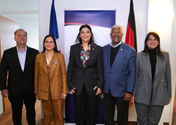 La delegación de Banreservas estuvo encabezada por Deyanira Pappaterra, Daniel García Archibald, Judith Rubiera y Yamel Pimentel.