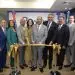 El presidente ejecutivo de Banreservas, Samuel Pereyra, corta la cinta inaugural de la feria inmobiliaria en Nueva York.