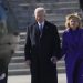 Los Biden comenzaron el día recibiendo en la Casa Blanca a Trump y su esposa, Melania, para acompañarlos al Capitolio.