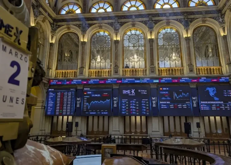 Los futuros de Wall Street adelantan una sesión en rojo, con caídas superiores al 1%.